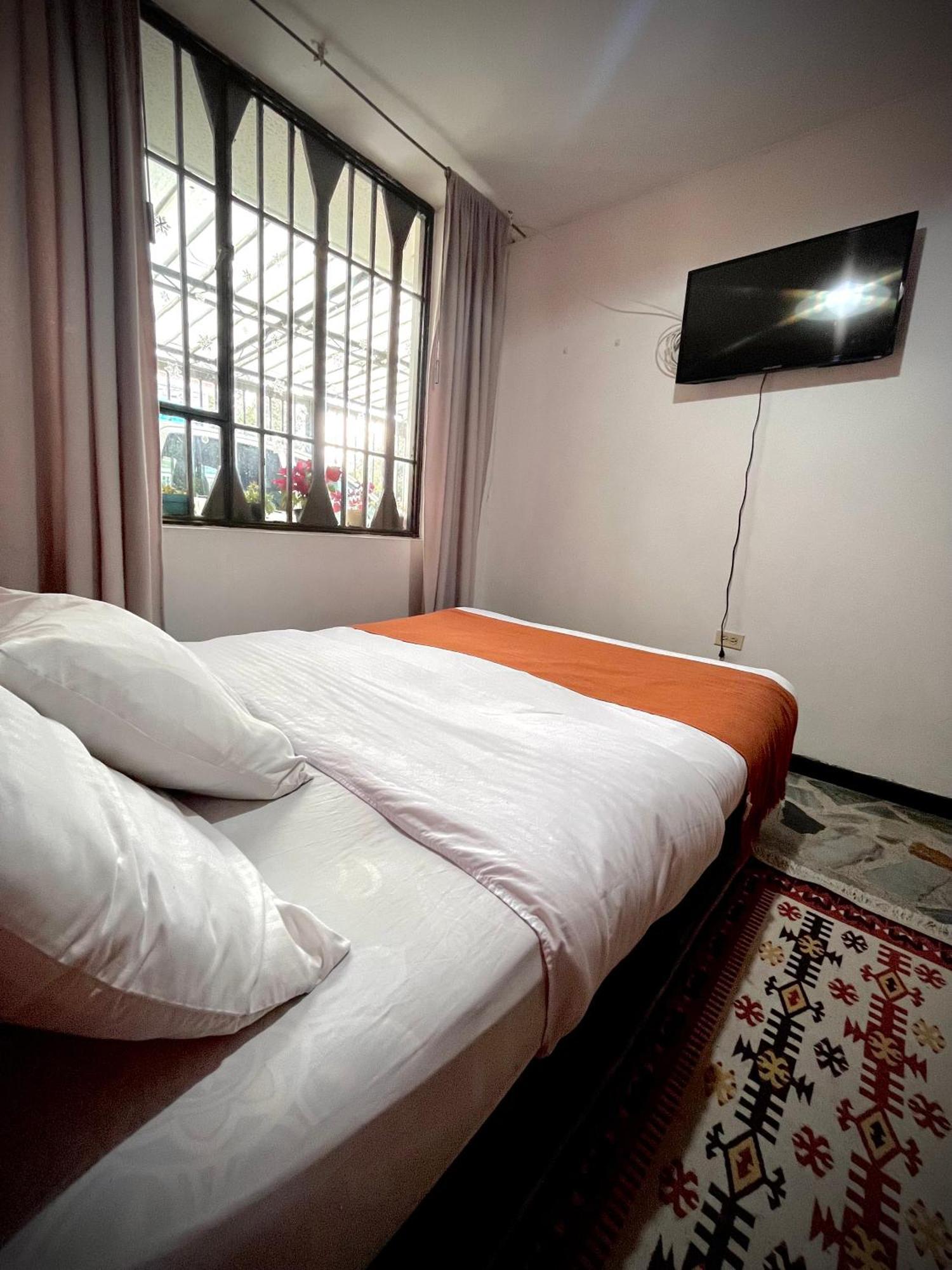 Way Maker 1 Hotel Bogota Exterior photo